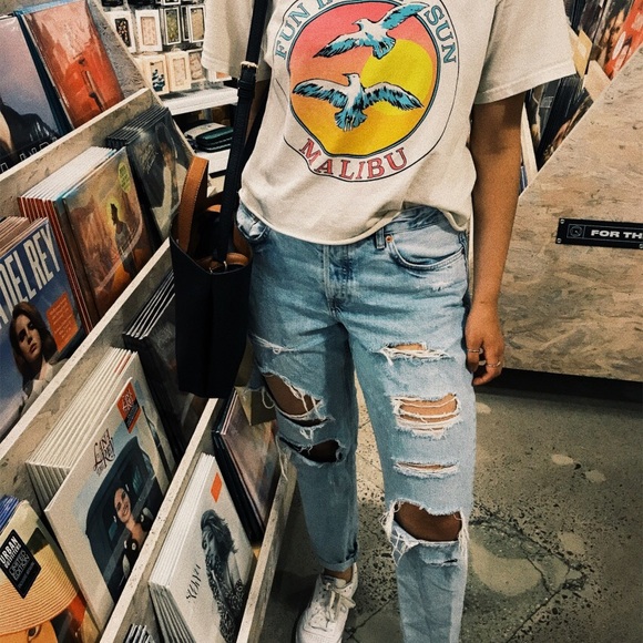 CUSTOM JEANS MYSTERY BOX - Picture 6 of 12